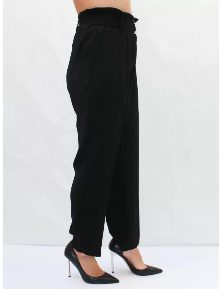 Fuego Woman Pantaloni neri con le pieghe