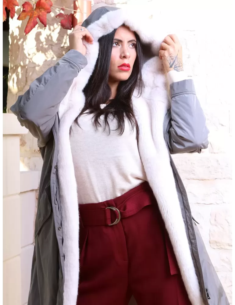 Parka verde interno pelliccia bianca Vicino Venezia
