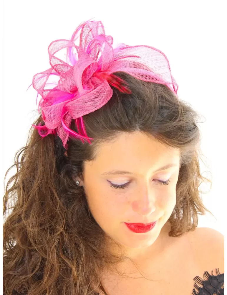Pink mesh and feathers fascinator wedding headband Pink mesh and feathers fascinator wedding headband