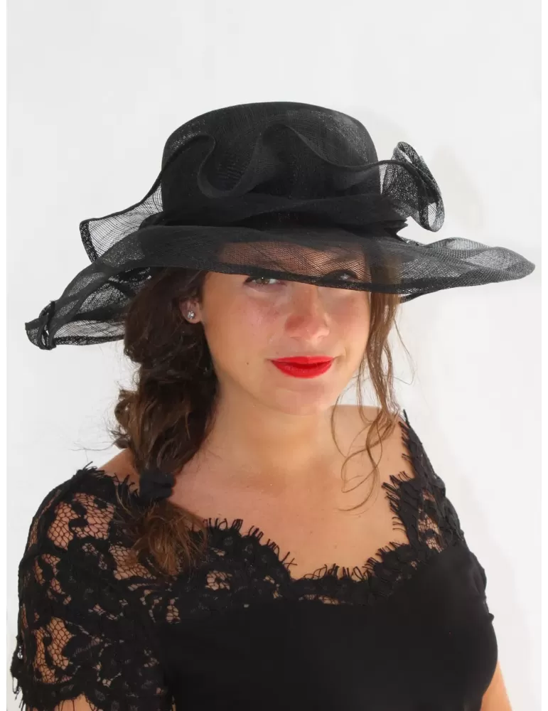 Complit Italian fashion hats | Black wedding hat with silk roses Complit Italian fashion hats | Black wedding hat with silk roses