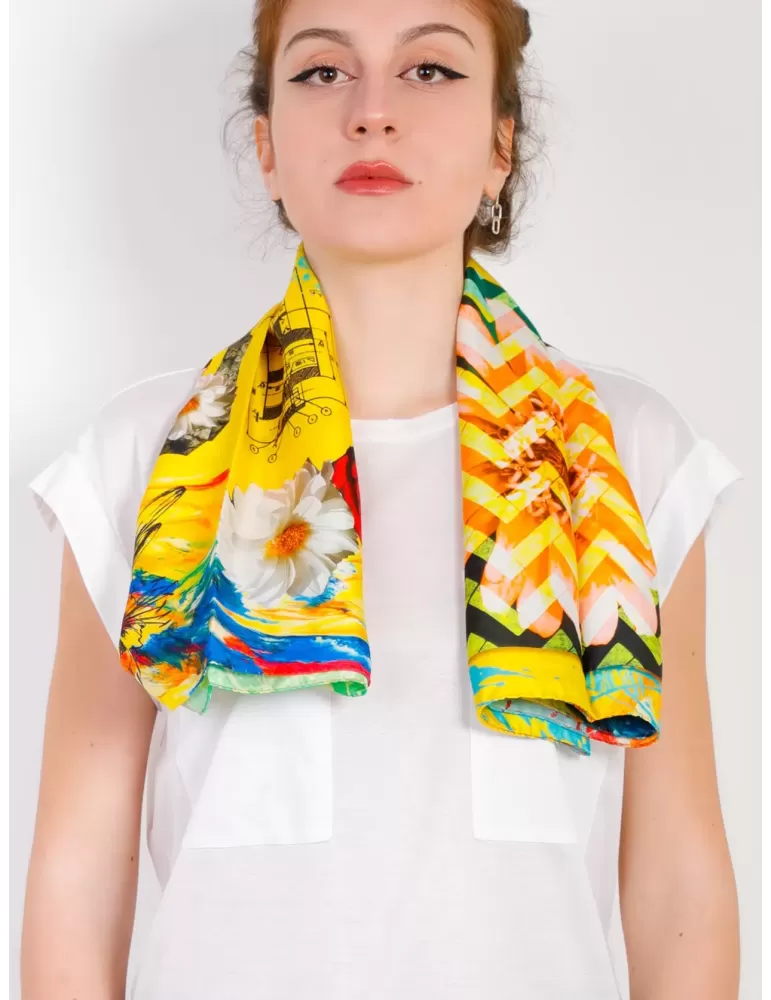 Laura Biagiotti | Buy online yellow decoupage carrè square silk scarf Laura Biagiotti | Buy online yellow decoupage carrè square silk scarf